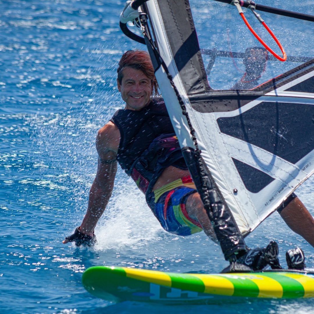 How to Windsurf: A Beginner’s Guide by 5SQ Center